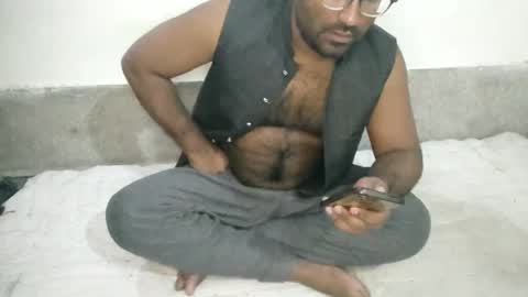 Mr. Devil online show from November 27, 2025, 11:51 pm