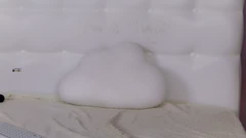 Anna online show from December 10, 2024, 4:49 pm