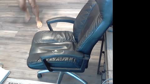 Snapshot of hathi0427 chatting on February 24, 2025, 1:53 pm hathi0427 online show from February 24, 2025, 1:53 pm