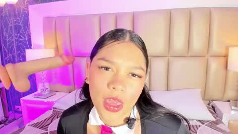 hatsajones online show from March 5, 2026, 4:52 am