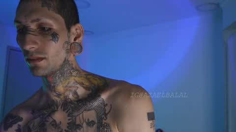 Snapshot of hatsumotokyoto chatting on September 27, 2025, 3:00 am More content 2 online show from September 27, 2025, 3:00 am