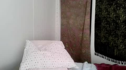 Snapshot of haydenmay chatting on July 17, 2026, 1:29 pm Haydenmay online show from July 17, 2026, 1:29 pm