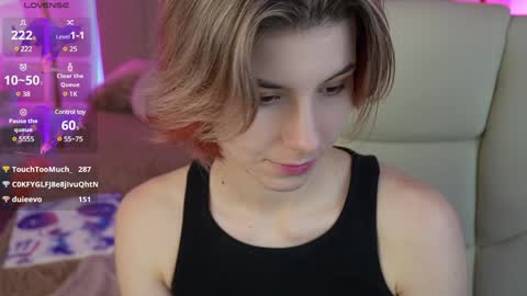 haylaamber online show from December 1, 2024, 4:29 pm