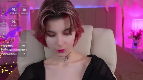 haylaamber online show from December 13, 2024, 12:09 am