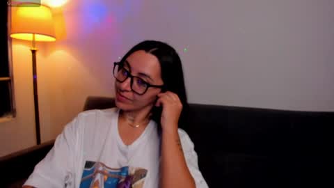 Snapshot of haze_vibes chatting on June 13, 2026, 3:15 am Maria online show from June 13, 2026, 3:15 am