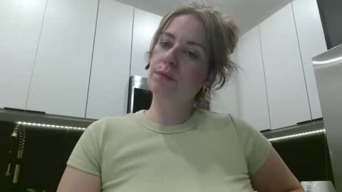 Snapshot of hazel_skye chatting on April 28, 2026, 8:36 pm Hazel online show from April 28, 2026, 8:36 pm