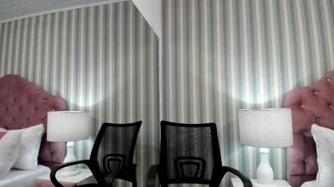 Snapshot of hazelmoret chatting on February 22, 2025, 12:29 pm HazelMoret online show from February 22, 2025, 12:29 pm