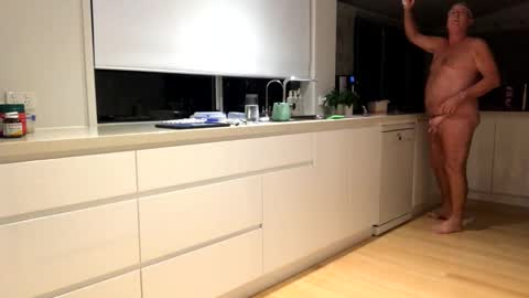 h babe online show from October 13, 2025, 6:41 pm