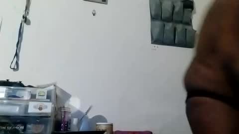 hbdj2164 online show from January 3, 2025, 11:03 am