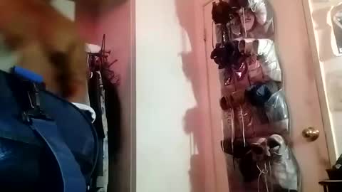 hbdj2164 online show from January 11, 2025, 7:27 pm