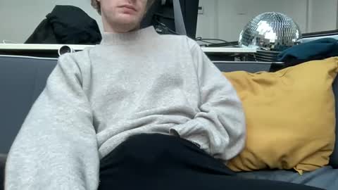 Snapshot of hchappel19 chatting on February 7, 2026, 3:38 pm hchappel19 online show from February 7, 2026, 3:38 pm