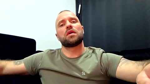 Snapshot of hddmaker chatting on March 28, 2026, 11:37 pm ASD online show from March 28, 2026, 11:37 pm