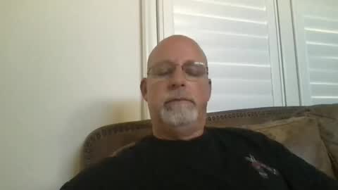 Snapshot of hdeuce22 chatting on November 1, 2025, 4:53 pm Hdeuce22 online show from November 1, 2025, 4:53 pm