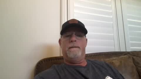 Snapshot of hdeuce22 chatting on February 13, 2026, 5:20 pm Hdeuce22 online show from February 13, 2026, 5:20 pm