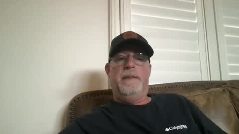 Snapshot of hdeuce22 chatting on March 3, 2026, 4:57 pm Hdeuce22 online show from March 3, 2026, 4:57 pm