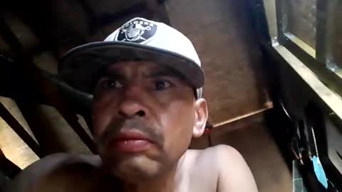 Snapshot of headshop_ chatting on April 19, 2026, 1:16 am Cloudznpointzsex online show from April 19, 2026, 1:16 am