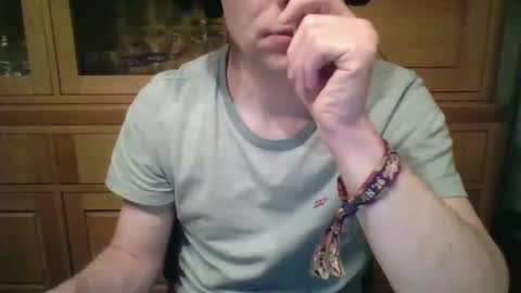 Snapshot of heart1292 chatting on May 14, 2026, 11:22 pm Heart online show from May 14, 2026, 11:22 pm