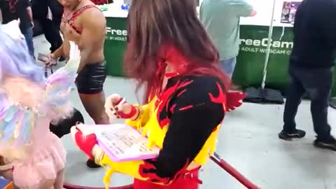 Snapshot of heartmyarc chatting on October 25, 2025, 8:47 pm HeartMyArc online show from October 25, 2025, 8:47 pm