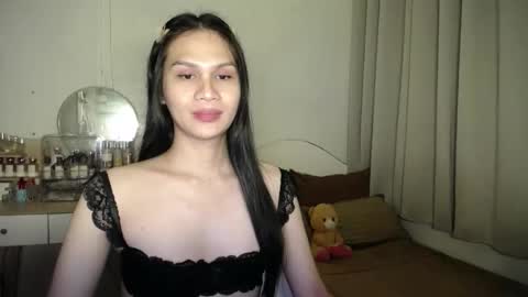 heather_bbyy online show from October 22, 2025, 5:45 pm