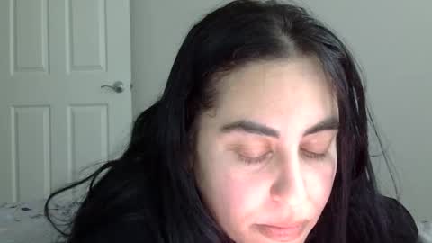 Snapshot of heatwavee chatting on September 17, 2025, 7:48 pm heatwavee online show from September 17, 2025, 7:48 pm