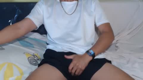 Snapshot of heaven_steven chatting on February 11, 2026, 12:26 am Steven online show from February 11, 2026, 12:26 am