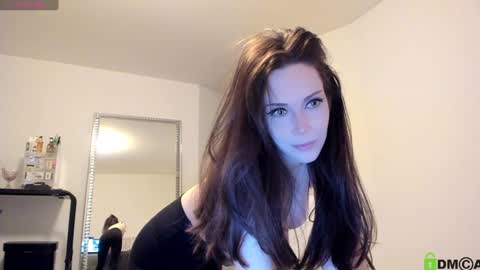 Snapshot of heaveniabb chatting on January 5, 2025, 4:36 am Helen online show from January 5, 2025, 4:36 am