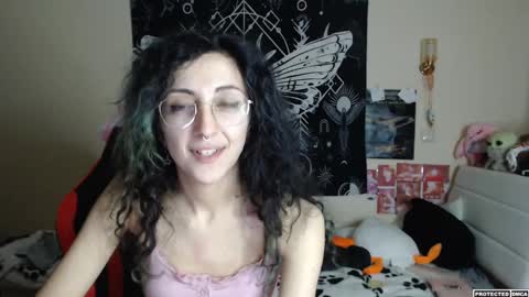 Snapshot of heavenlycreature chatting on March 11, 2025, 9:48 pm Diana online show from March 11, 2025, 9:48 pm