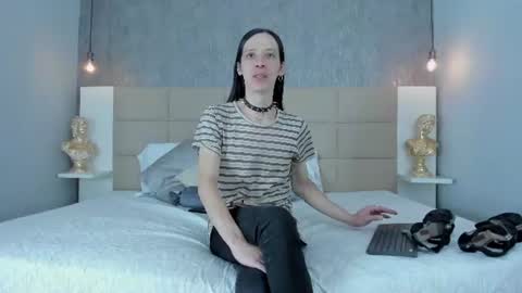 Keira Hecate online show from July 9, 2026, 7:51 pm