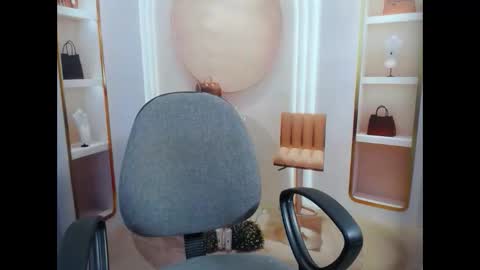 love bug online show from January 9, 2026, 2:42 pm