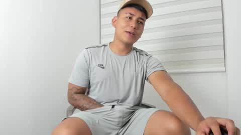  18 online show from November 13, 2025, 8:24 am