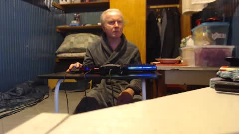 Snapshot of hedonista67 chatting on February 2, 2025, 4:11 pm hedonista67 online show from February 2, 2025, 4:11 pm