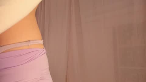 Snapshot of hee_jeen chatting on January 9, 2025, 11:45 pm Jeen online show from January 9, 2025, 11:45 pm