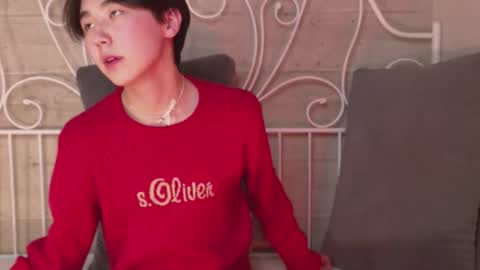 HEEJIN online show from October 2, 2025, 4:25 pm