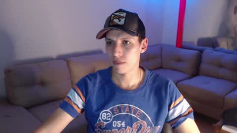 Snapshot of hefesto_69 chatting on December 17, 2024, 12:01 am hefesto_69 online show from December 17, 2024, 12:01 am