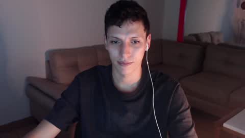 Snapshot of hefesto_69 chatting on January 14, 2025, 11:05 pm hefesto_69 online show from January 14, 2025, 11:05 pm