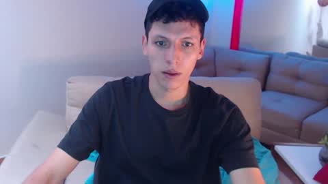 Snapshot of hefesto_69 chatting on January 20, 2025, 7:57 pm hefesto_69 online show from January 20, 2025, 7:57 pm