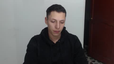 Snapshot of hefesto_69 chatting on November 5, 2025, 4:45 am hefesto_69 online show from November 5, 2025, 4:45 am