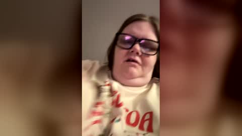 Snapshot of heidimackey2 chatting on April 18, 2026, 8:09 pm heidimackey2 online show from April 18, 2026, 8:09 pm