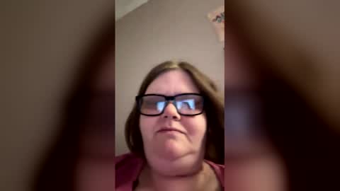 Snapshot of heidimackey2 chatting on April 23, 2026, 3:08 am heidimackey2 online show from April 23, 2026, 3:08 am