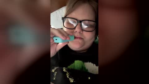 Snapshot of heidimackey2 chatting on May 16, 2026, 11:46 pm heidimackey2 online show from May 16, 2026, 11:46 pm