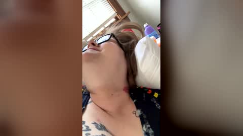 Snapshot of heidimackey2 chatting on May 19, 2026, 4:13 pm heidimackey2 online show from May 19, 2026, 4:13 pm