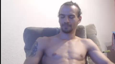 heilanubis online show from April 22, 2026, 12:13 am