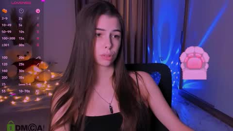 Heiley online show from November 22, 2025, 1:43 pm