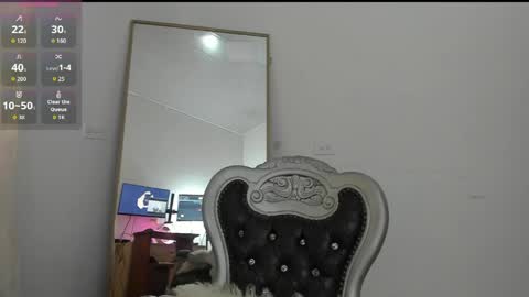 Hela   Independent model online show from March 25, 2026, 10:27 pm