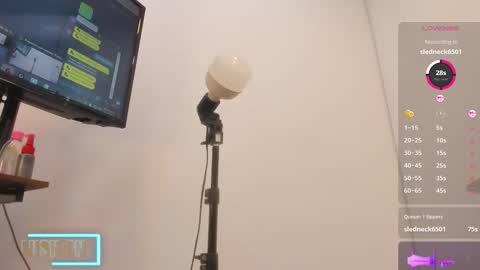 hellen online show from November 27, 2025, 12:35 am