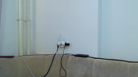 helen_adams_ online show from December 13, 2024, 7:25 am