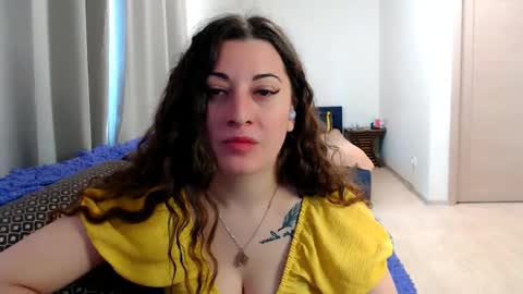 helen_adams_ online show from May 13, 2026, 5:27 am
