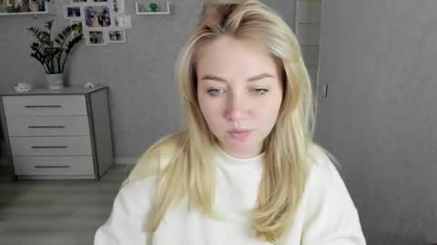 Helen sven online show from October 6, 2025, 11:18 am