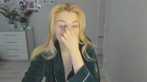 Helen sven online show from January 6, 2026, 6:50 am