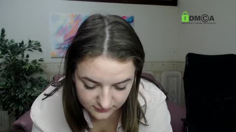 Helen Elliot online show from December 5, 2024, 9:50 am